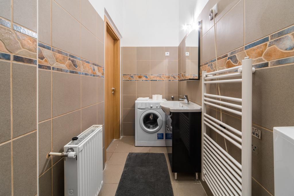 Anker Palace Apartment Budapest Ngoại thất bức ảnh